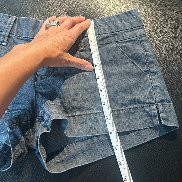 Forever 21 chambray denim shorts - Picture 5 of 7